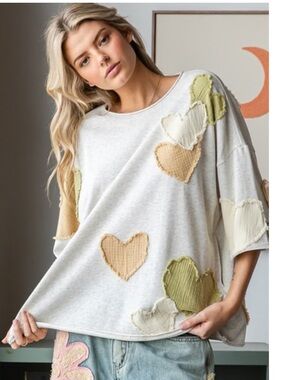 Oli & Hali Heart Top - Size Medium
